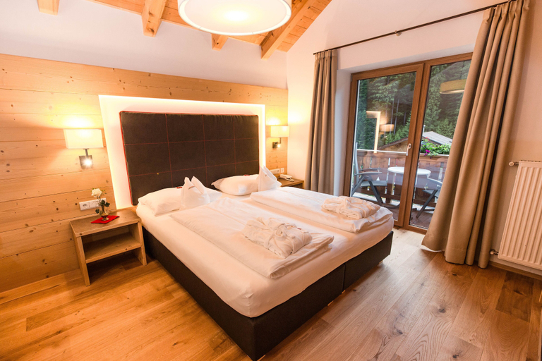 Bedroom 3, Moseralm Dolomiti Hideaway, Bolzano