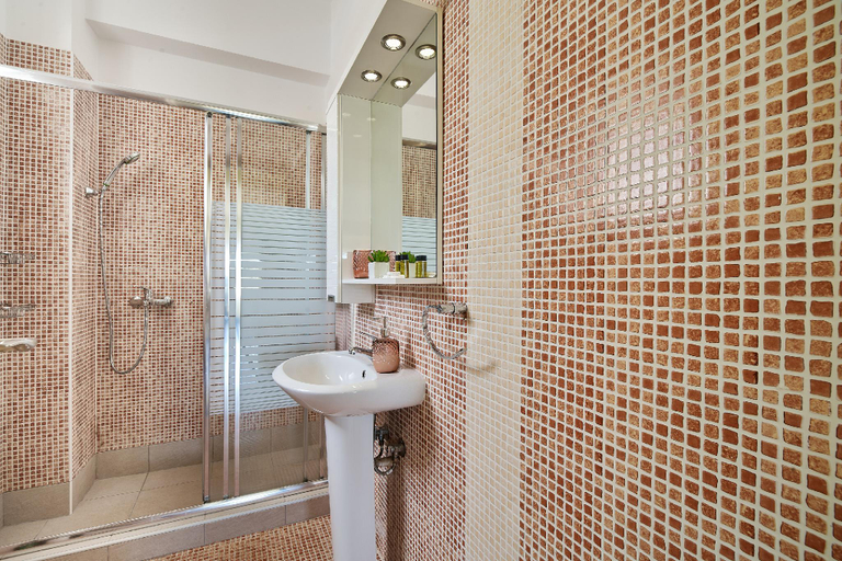 Bathroom 4, Villa Moma, Crete