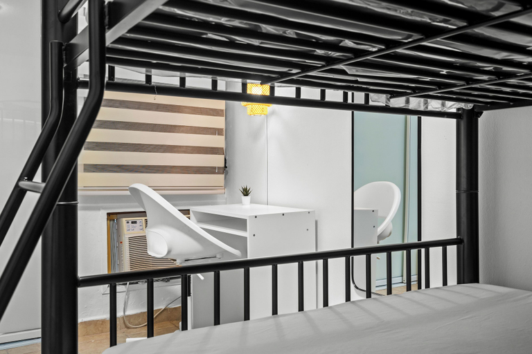Room 5, Marina Avenue by Otium