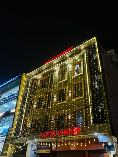 Exterior, Hotel 19 West, Delhi