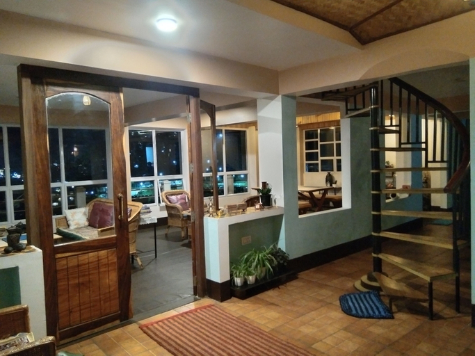Living area 3, Broadview Homestay, Darjiling