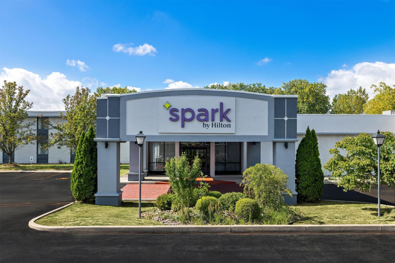 Exterior & Views 1, Spark by Hilton Lockport, Niagara