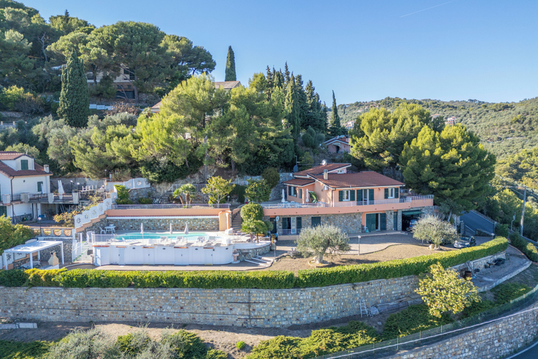 Front of property 3, Villa Caroline, Private Pool and Sea View, Imperia