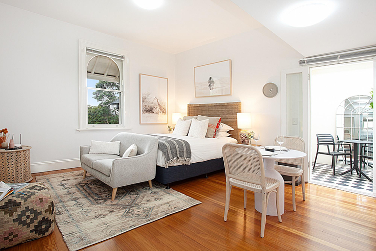 Bedroom 2, Modern and Cosy Inner West Apartment, Sydney