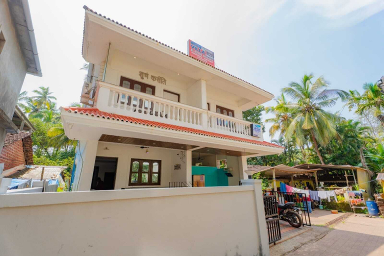 Exterior 3, New White Minar, North Goa