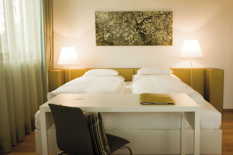 Bedroom 3, Hotel am See, Bregenz