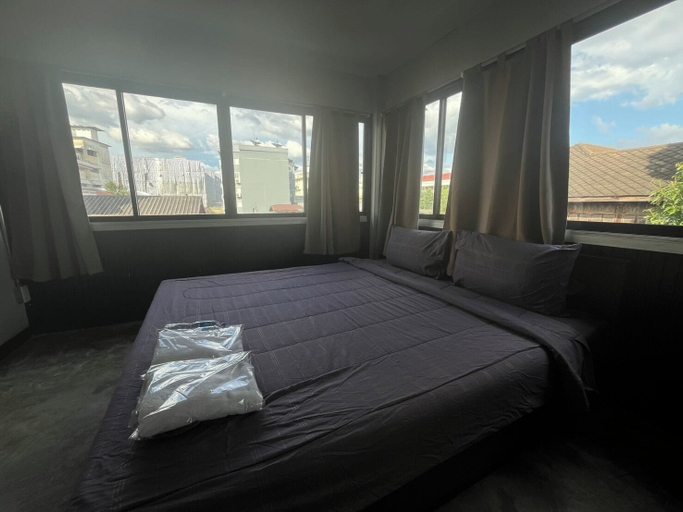 Room 4, BNK89 Hostel, Phra Nakhon