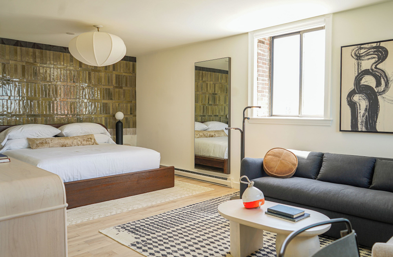 Room 4, The Bow Hotel, Rockingham