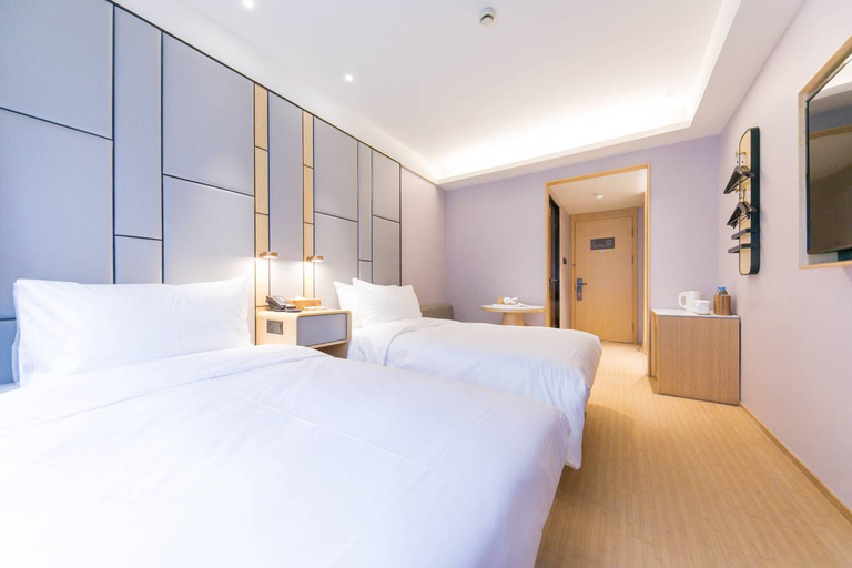 Bedroom 2, Ji Hotel (Shanghai Beixinjing Metro Station), Shanghai