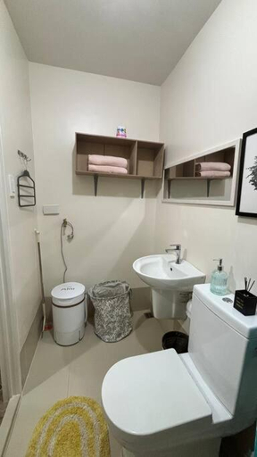 Bathroom 5, Fullerton Suites, Silang
