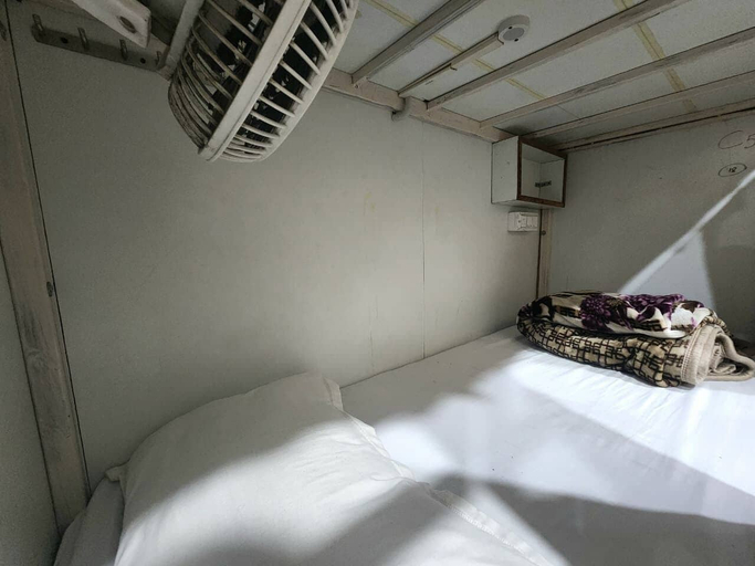 Room 3, A ONE HOSTEL, Delhi