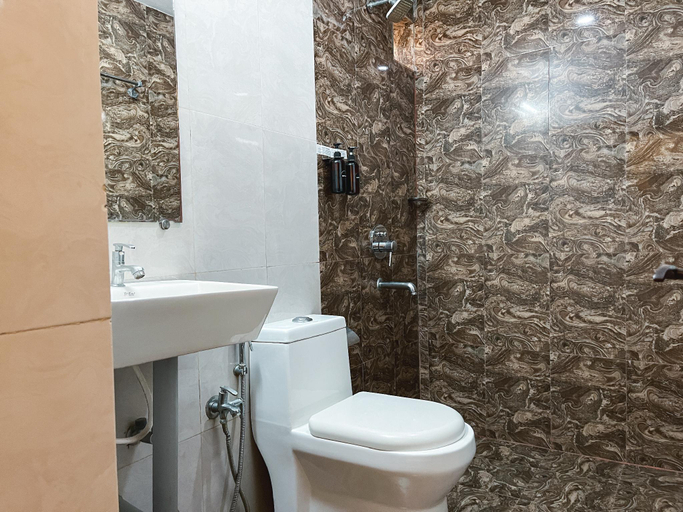 Bathroom, Hotel The North39, North Goa