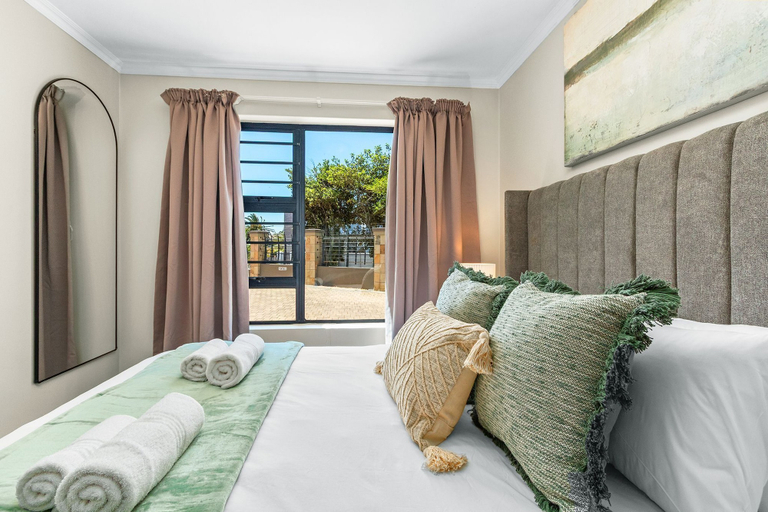 Interior 4, Sandy Bay C5, City of Cape Town