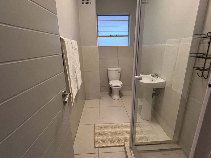 Bathroom, Glenhazel Square Apartments, City of Johannesburg