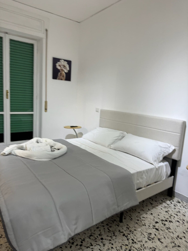 Room 5, B e b helena, Napoli