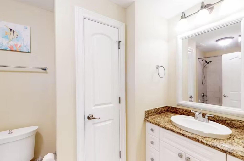 Bathroom 4, Azure #112, Okaloosa