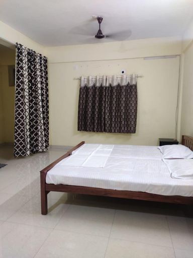 Bedroom 1, Vidhara Rooms, Thiruvananthapuram