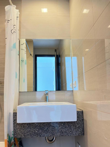Bathroom 5, Mactan Newtown Beach Condo, Lapu-Lapu City
