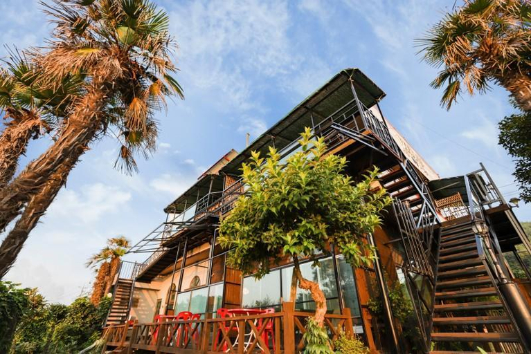 Exterior & Views 1, Namhae Viking Pension, Namhae