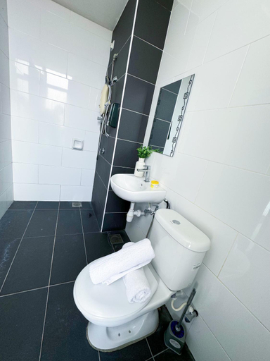 Bathroom 5, The Majestic Ipoh By The Osborne, Kinta