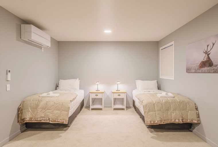Room 4, Woolshed Suites, Mackenzie