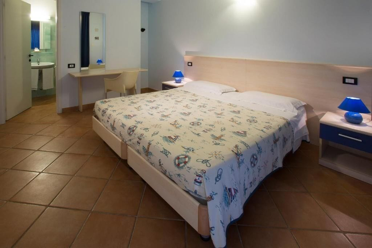 Bedroom 2, Hotel Vila Bahia, Ancona