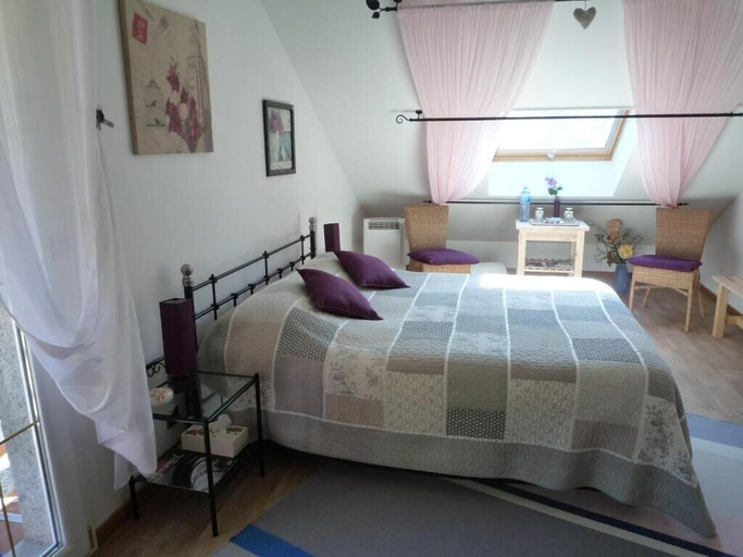 Bedroom 4, Le Verger du Sausset, Côte-d'Or