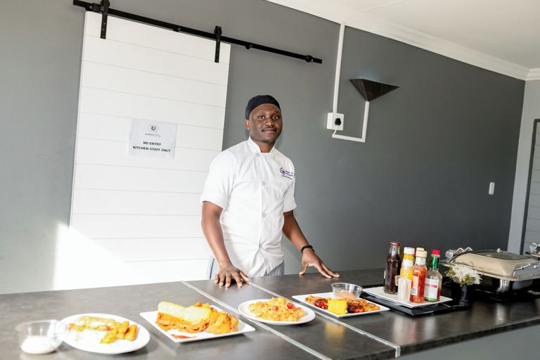 Breakfast area, Khayalami Hotel Secunda, Gert Sibande