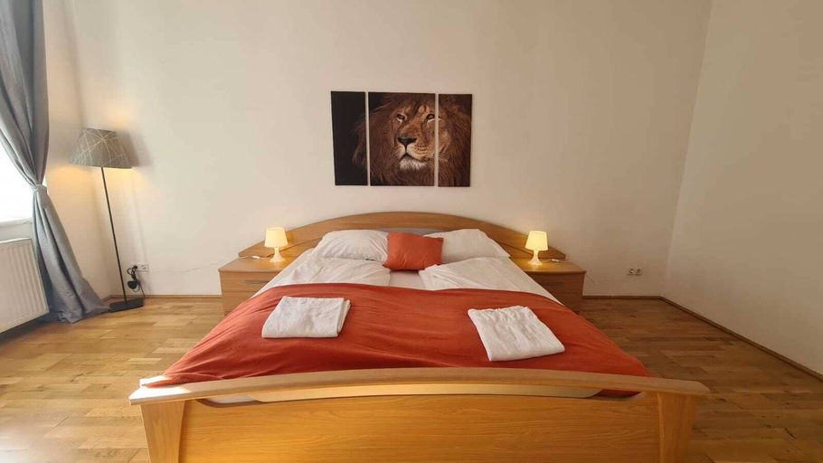 Room 5, Comfortable 3BR Apartment Belvedere Area, Wien
