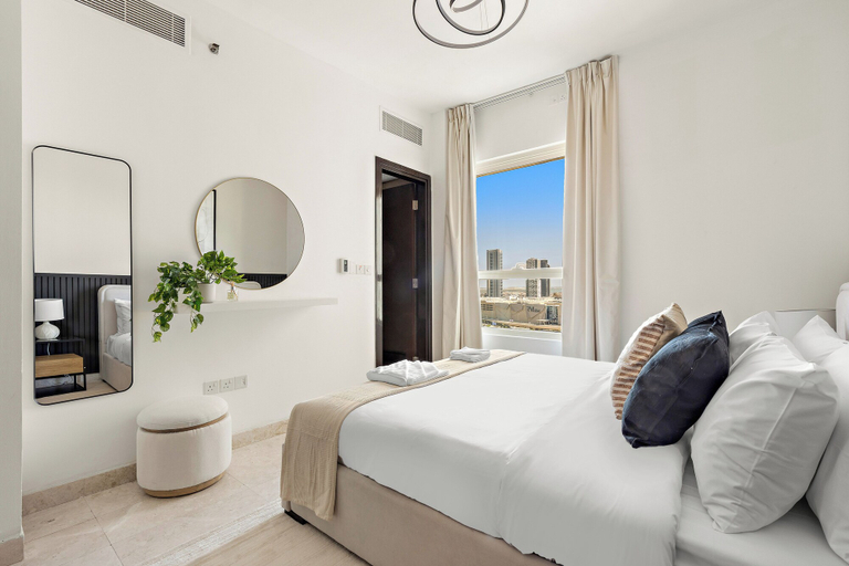 Room 5, Silkhaus Marina Heights 2, Abu Dhabi City