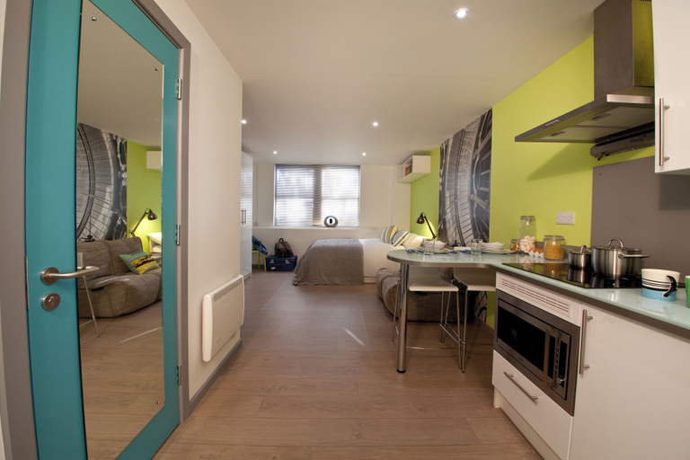 Private kitchen 2, Student Only Summit House, Cardiff