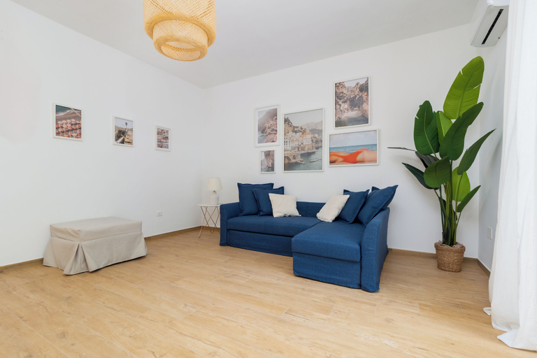 Living area 4, Residenza Madonna, Napoli