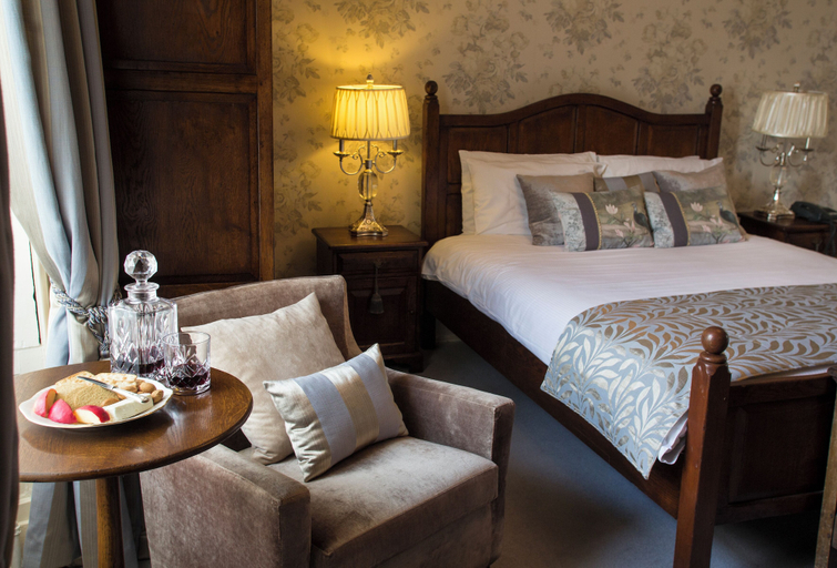 Room 2, Raheen House Hotel