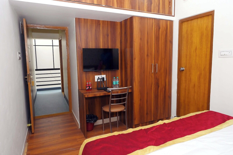 Room 3, Royal Vista Hotel, Bangalore