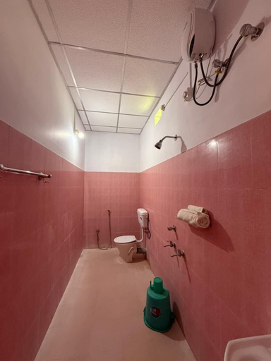 Bathroom 3, Megha Resort And Restaurant, South Andaman