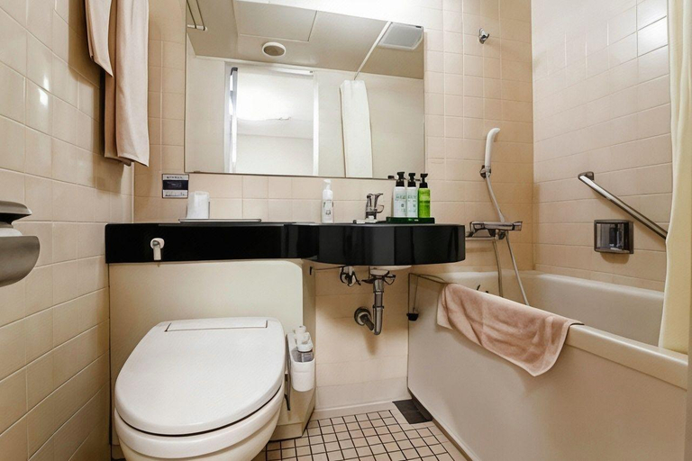 Bathroom, Maebashi Hotel Cinquante, Maebashi
