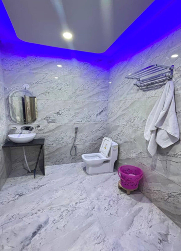 Bathroom 4, Hotel GV Group and Restaurant, Sikar