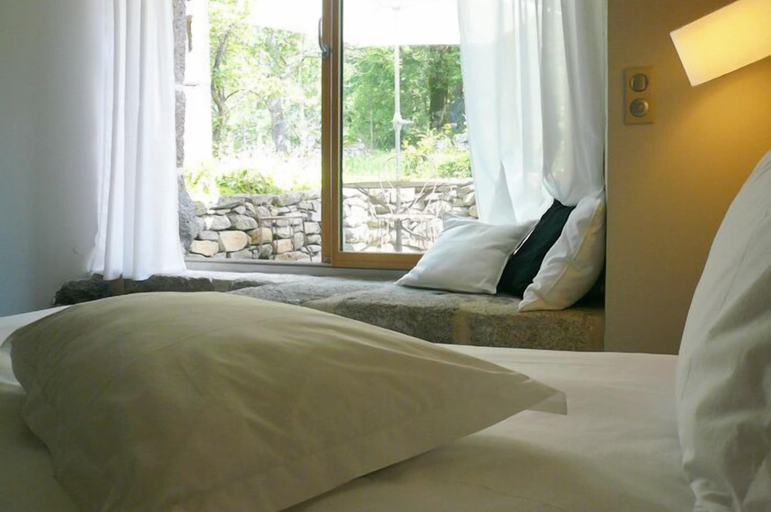Bedroom 3, Aux Caprices d'Aubrac, Aveyron