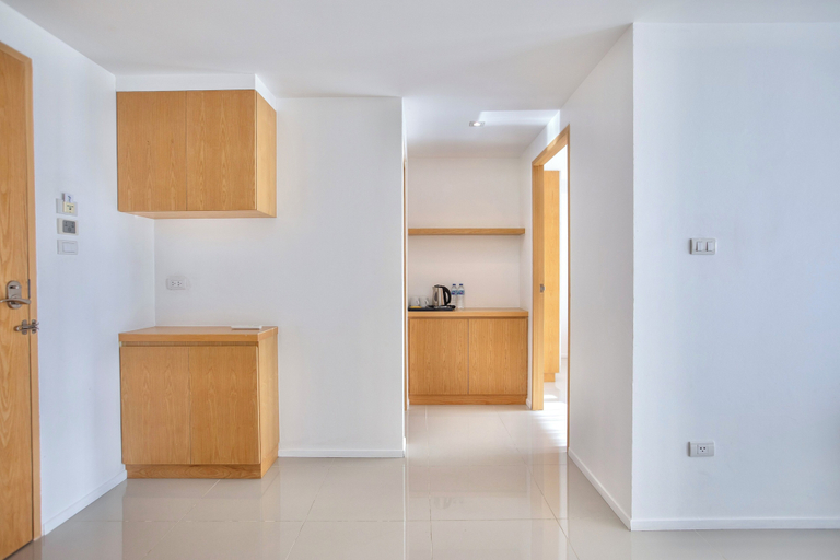 Room amenity 3, Fourium Pattaya Hotel and Serviced Residence, Pattaya
