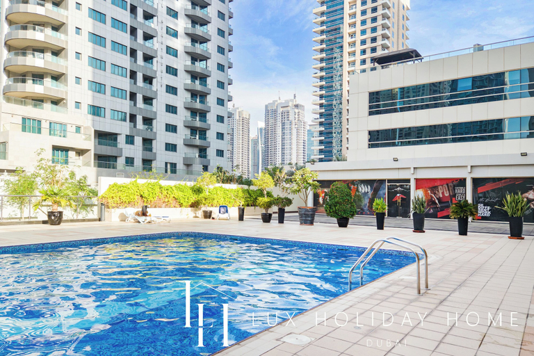 Pool 3, LUX The Marina View Suite 3, Dubai