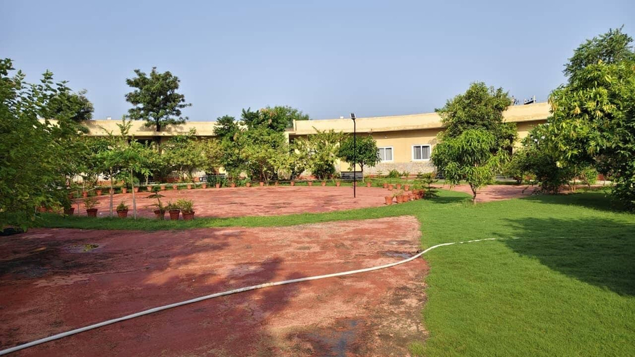 Property grounds, JHAR ARRAVLI RESORT, Jaipur