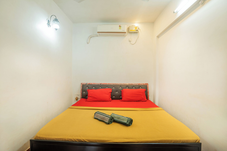 Room 4, Royal Karjat Camp, Raigarh