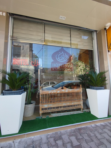 Front of property 2, Dar Farhat Suite Hotel, Sidi El Béchir
