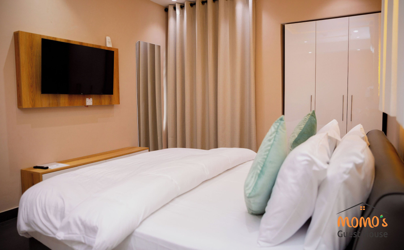 Room 4, Momo's Hotel, Kumasi