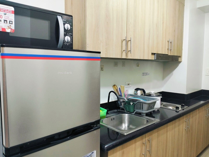 Private kitchen 3, Mall of Asia - Cheap Accommodations, Pasay City