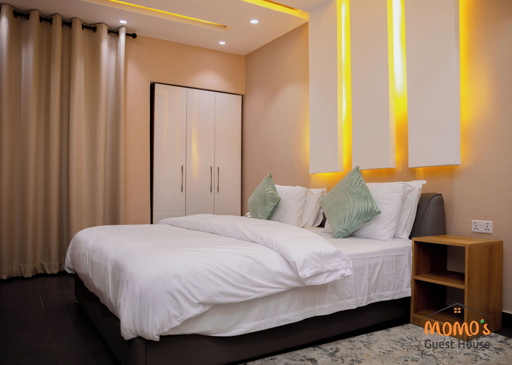 Room 2, Momo's Hotel, Kumasi