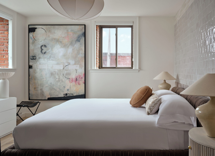 Room 5, The Bow Hotel, Rockingham