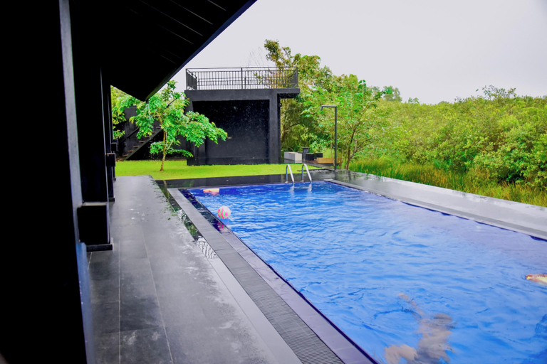 Pool 4, Elite Black Villa, Bandaragama