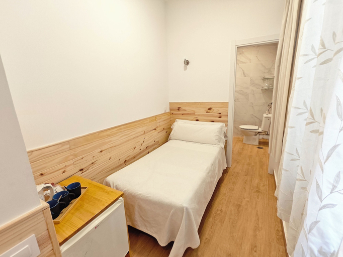 Bedroom 3, Hostal Aliste, Madrid