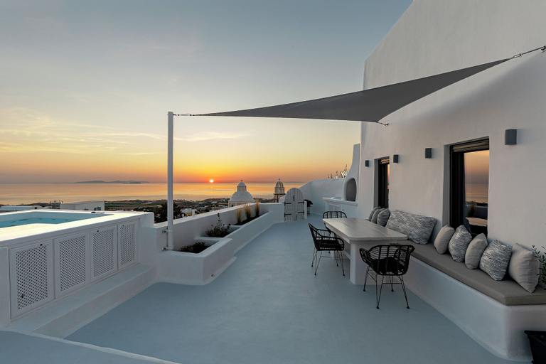 Room 5, Aleanna Traditional Villa Fira, South Aegean